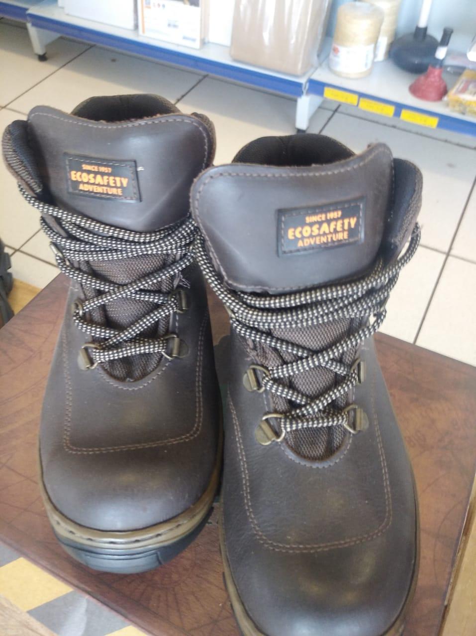 Botina Cafezinho Nobuk